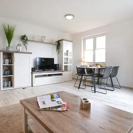Apartment Waterkant 28, Wattlaeufer